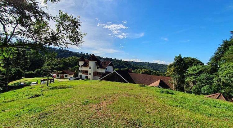 Pousada Palacio Monterei Campos do Jordao Exterior photo